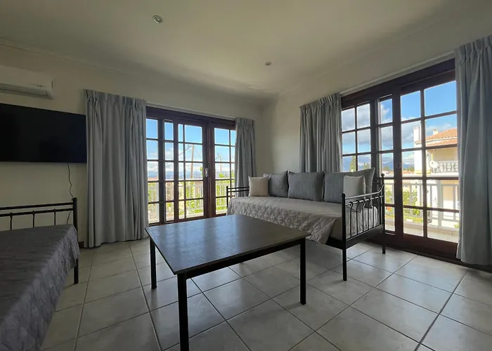 Pegasus House Nyaraló Corinth